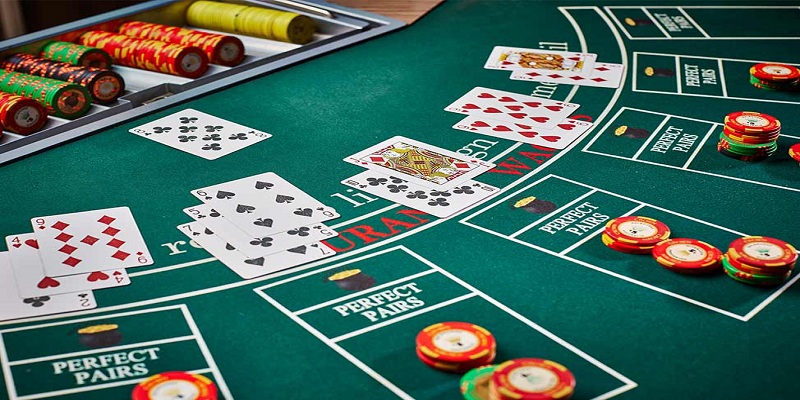 Kinh nghiệm hay, chắc thắng trong Blackjack là gì